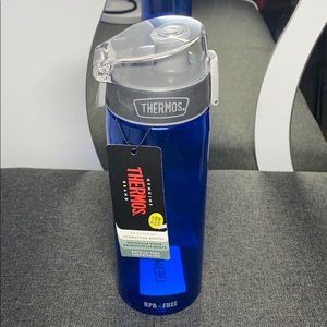 Thermos bottle